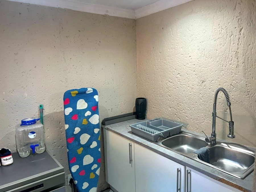 4 Bedroom Property for Sale in Caribbean Beach Club North West